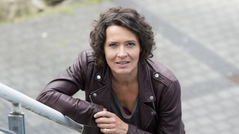 Jon Handschin Melika